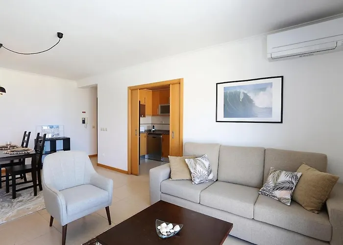 T2-neville's House F